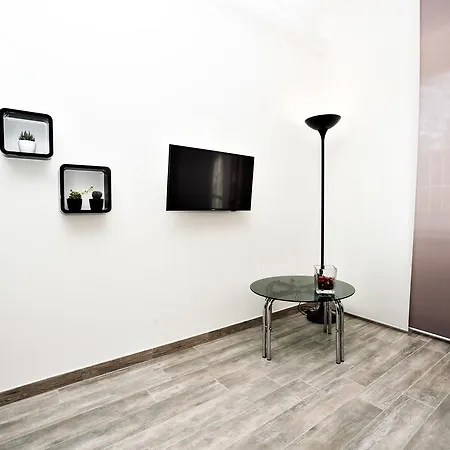 Domus Sirius Apartmán